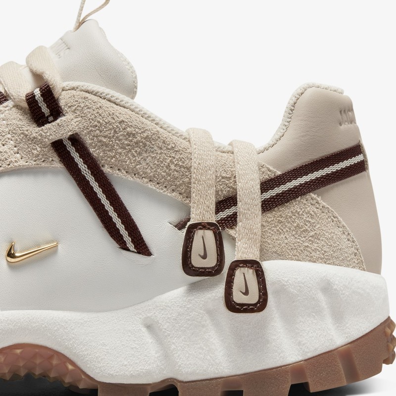 Jacquemus x Nike Air Humara Light Bone | DR0420-001