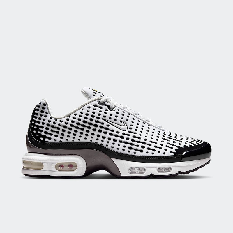 Nike Air Max Plus VII "White/Black" | HQ2197-100