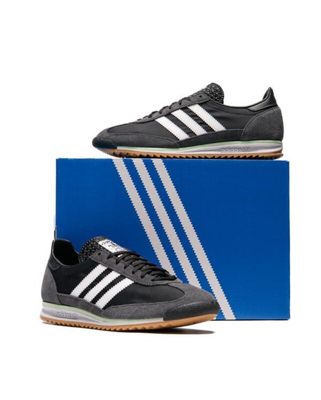 adidas SL 72 OG "Core Black" | JH7390 adidas SL 72 OG "Core Black" | JH7390