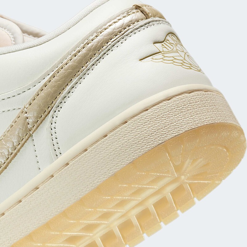 Air Jordan 1 Low "Metallic Team Gold" | HV5157-100