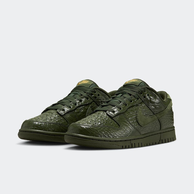 Nike Dunk Low "Crocodile" | HV4388-300
