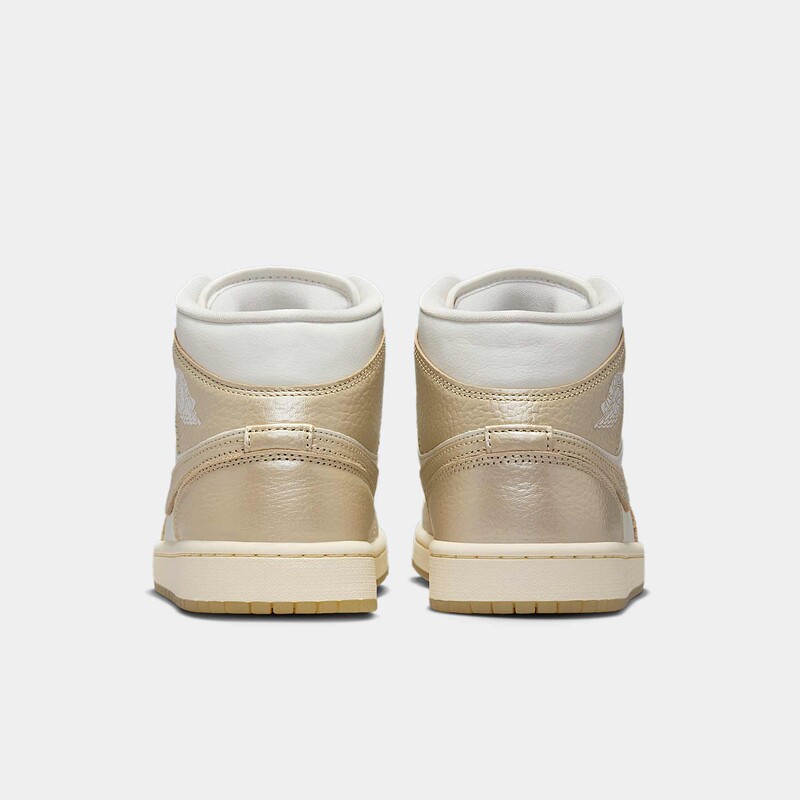 Air Jordan 1 Mid "Metallic Team Gold" | HV5159-100