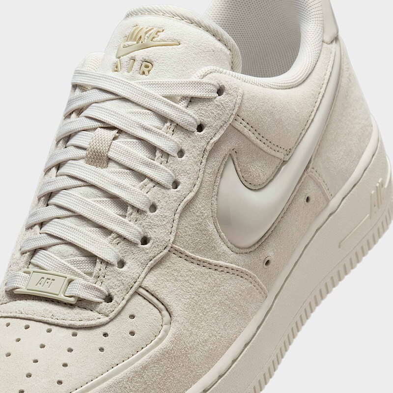 Nike Air Force 1 Low "Suede Pack Sail" | HV4406-001