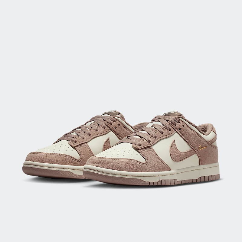 Nike Dunk Low "Malt" | IB4417-105