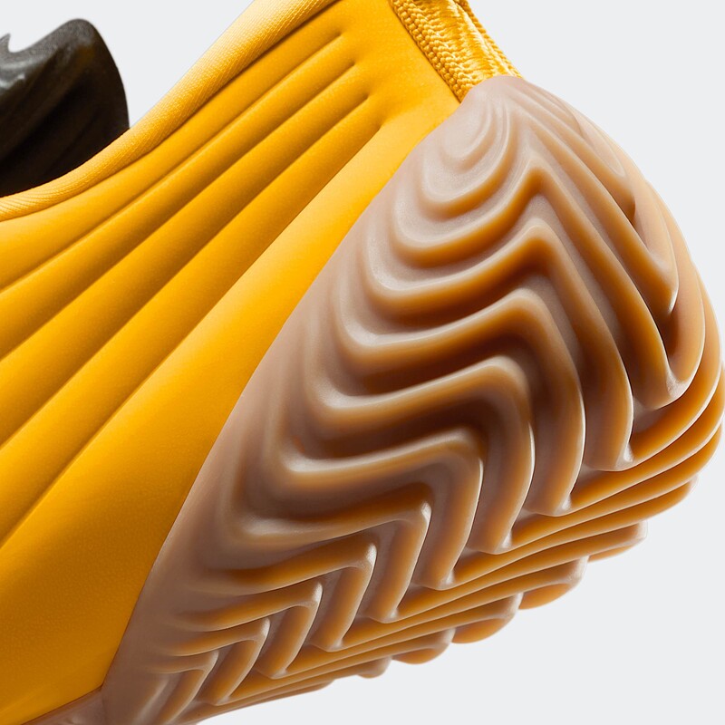 Nike Astra Ultra "University Gold" | FZ5778-701