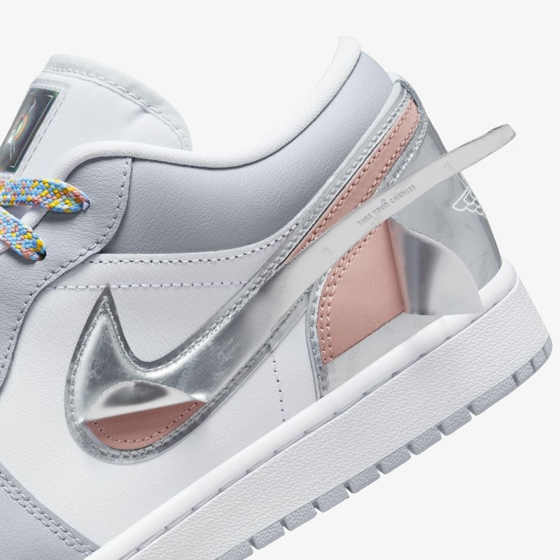 Air Jordan 1 Low SE Tear Away Grey | DX6070-101