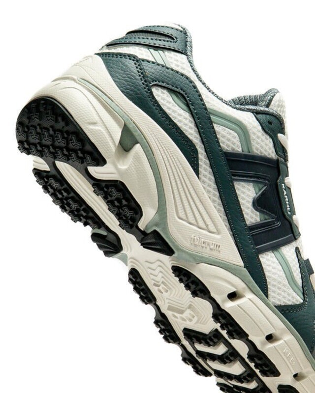 Karhu Super Fulcrum "Stormy Weather" | F860013 Karhu Super Fulcrum "Stormy Weather" | F860013