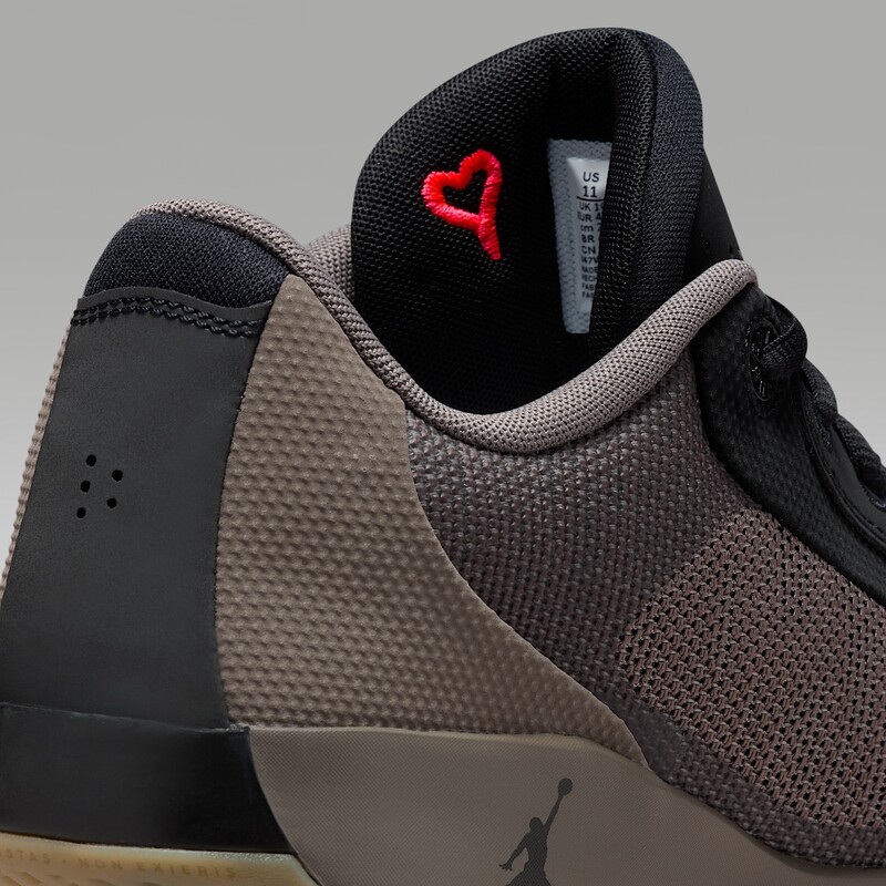 Jordan Luka .77 "Gum" | HF0806-200