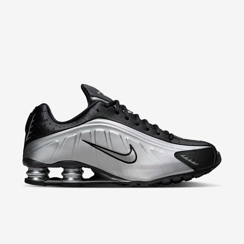 Nike Shox R4 "Metallic Silver" | HQ1988-007