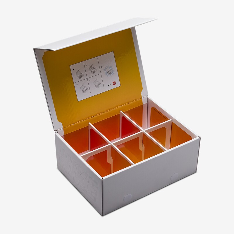 LEGO x Nike Dunk Low GS "Tour Yellow" | IF2117-700 LEGO x Nike Dunk Low GS "Tour Yellow" | IF2117-700