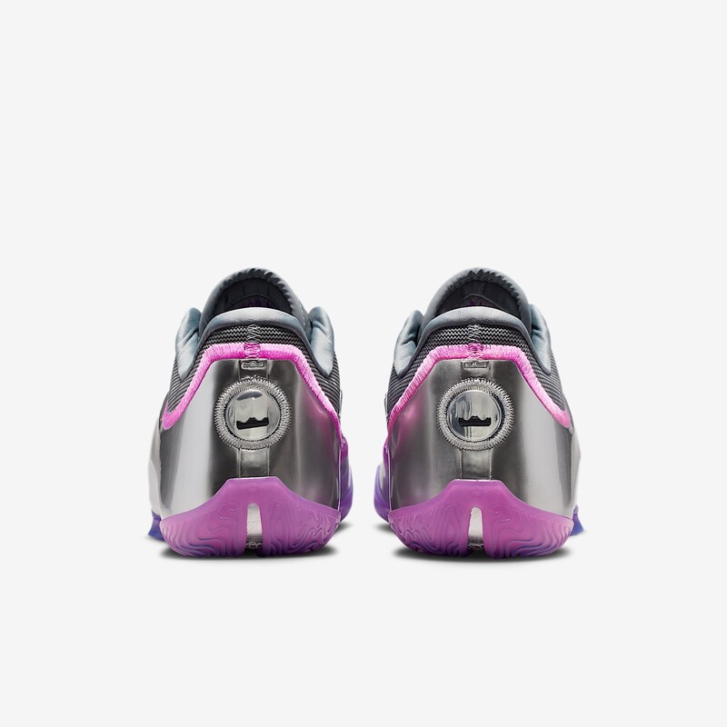 Nike LeBron 23 "Bubble Boy" | IF0694-002