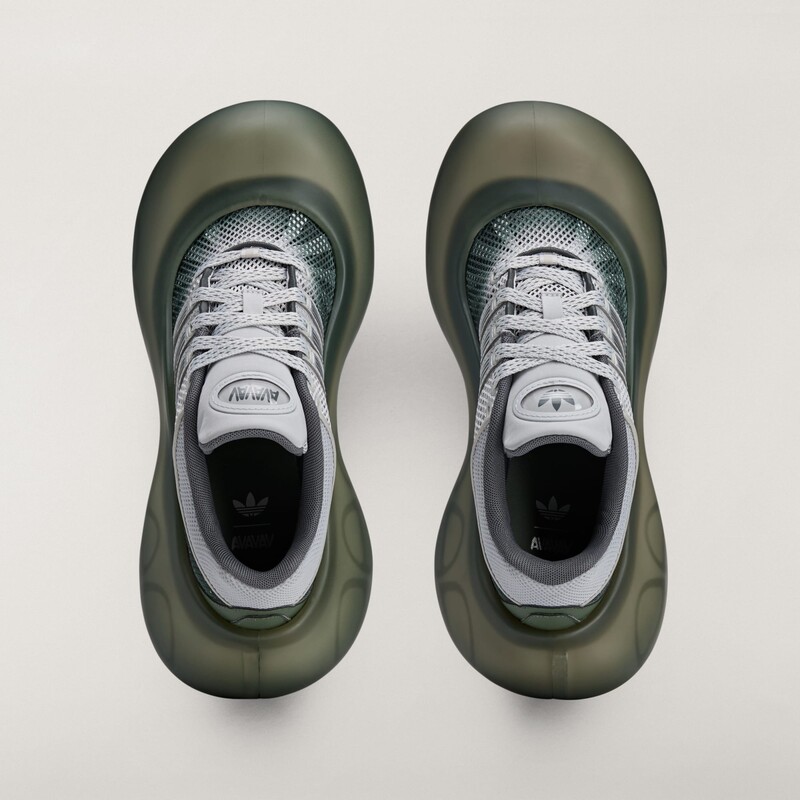 AVAVAV x adidas Megaride Moonrubber "Grey" | HQ4998 AVAVAV x adidas Megaride Moonrubber "Grey" | HQ4998