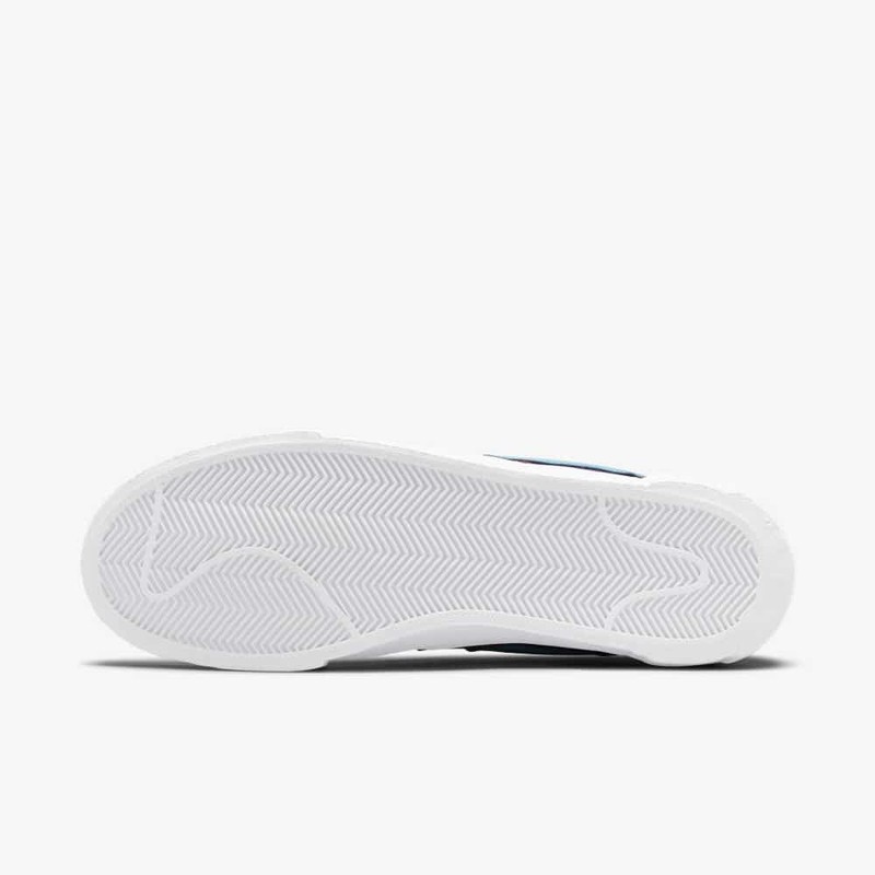 Kaws x Sacai x Nike Blazer Low Purple Dusk | DM7901-500