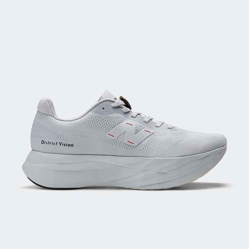 District Vision x New Balance SC Elite V5 "Linen" | WRCELDV5