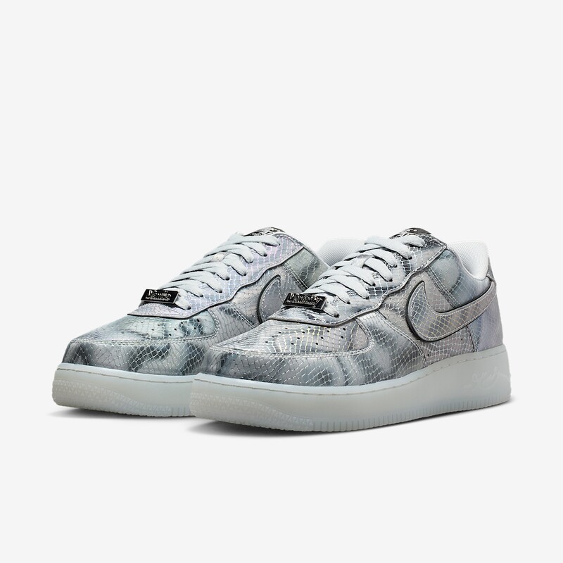 Kobe Bryant x Nike Air Force 1 Low Protro "Lenticular" | II3925-400 Kobe Bryant x Nike Air Force 1 Low Protro "Lenticular" | II3925-400
