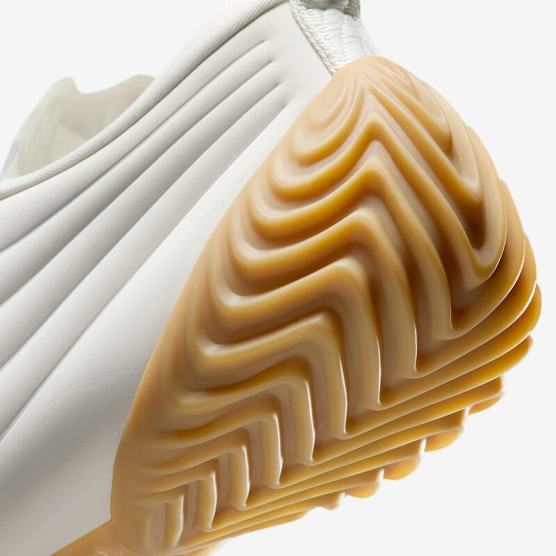 Nike Astra Ultra "Sail" | FZ5778-101