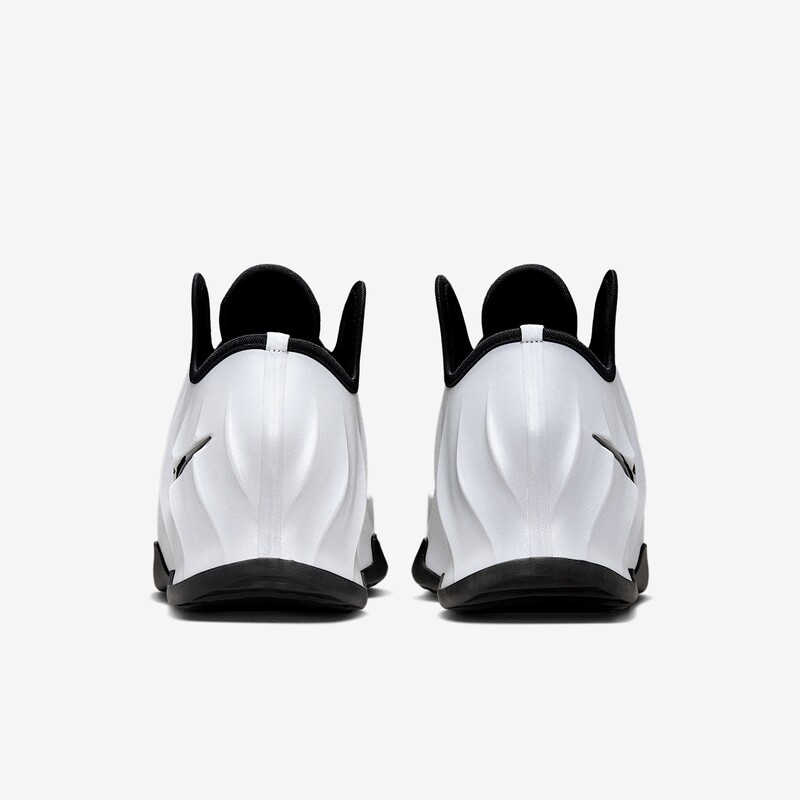 Nike G.T. Future "Metallic Silver" | FZ5590-002