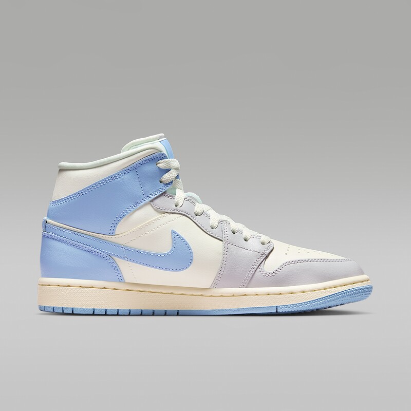 Air Jordan 1 Mid "Psychic Blue" | BQ6472-402 Air Jordan 1 Mid "Psychic Blue" | BQ6472-402
