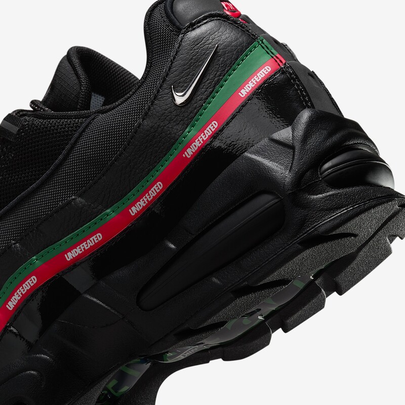 Undefeated x Nike Air Max 95 "Black" | IB4453-001