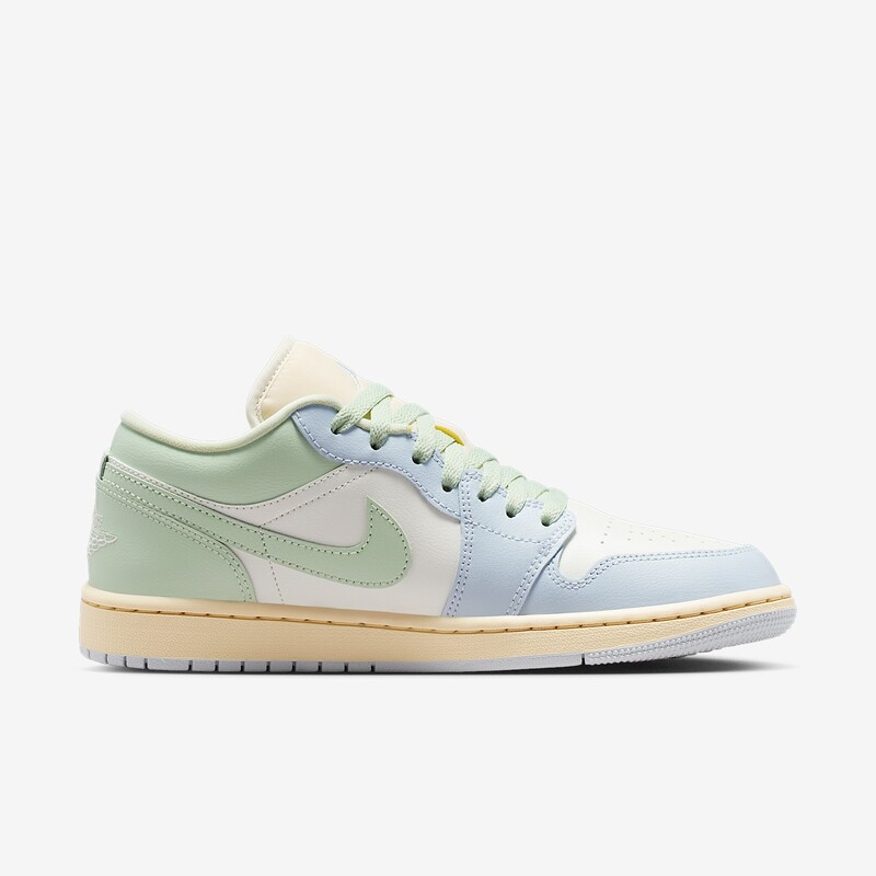 Air Jordan 1 Low "Sail/Aura" | DC0774-108