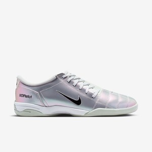 Nike Total 90 III "Iridescent" | IM3500-100 Nike Total 90 III "Iridescent" | IM3500-100