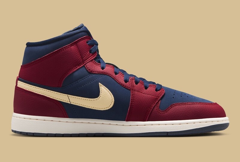 Air Jordan 1 Mid "Team Red/Obsidian" | IO7449-600