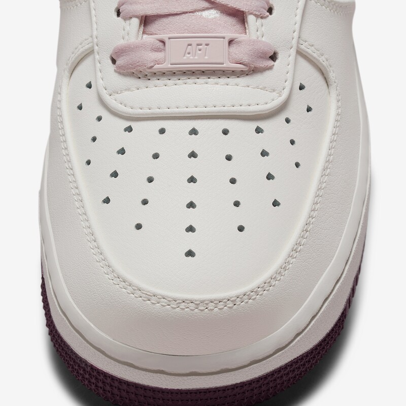 Nike Air Force 1 Low "Valentine’s Day 2026" | IQ4937-161
