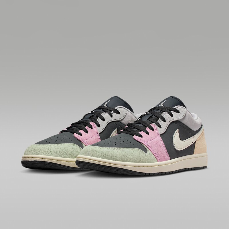 Air Jordan 1 Low "Black Pastels" | IB7109-004