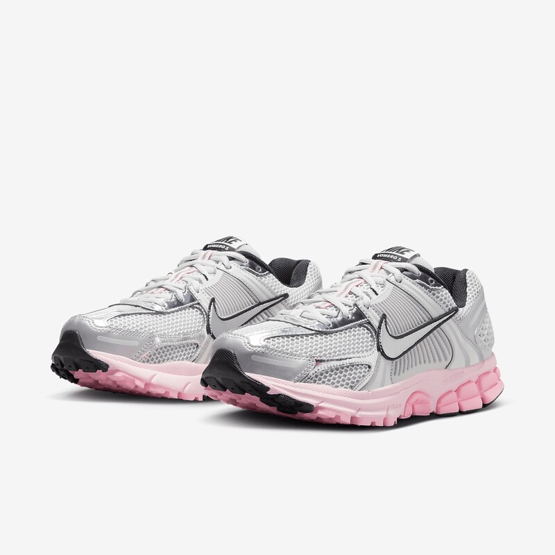 Nike Zoom Vomero 5 "Silver/Pink" | HF1877-001 Nike Zoom Vomero 5 "Silver/Pink" | HF1877-001