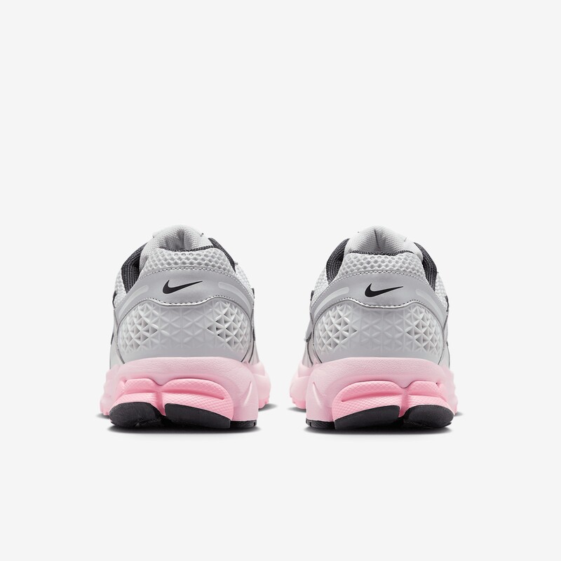 Nike Zoom Vomero 5 "Silver/Pink" | HF1877-001 Nike Zoom Vomero 5 "Silver/Pink" | HF1877-001