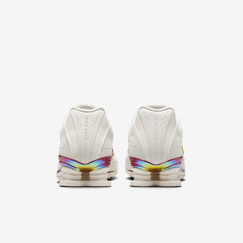 Nike Shox Z SE "White Iridescent" | IM6051-002 Nike Shox Z SE "White Iridescent" | IM6051-002