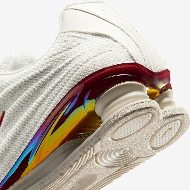 Nike Shox Z SE "White Iridescent" | IM6051-002 Nike Shox Z SE "White Iridescent" | IM6051-002
