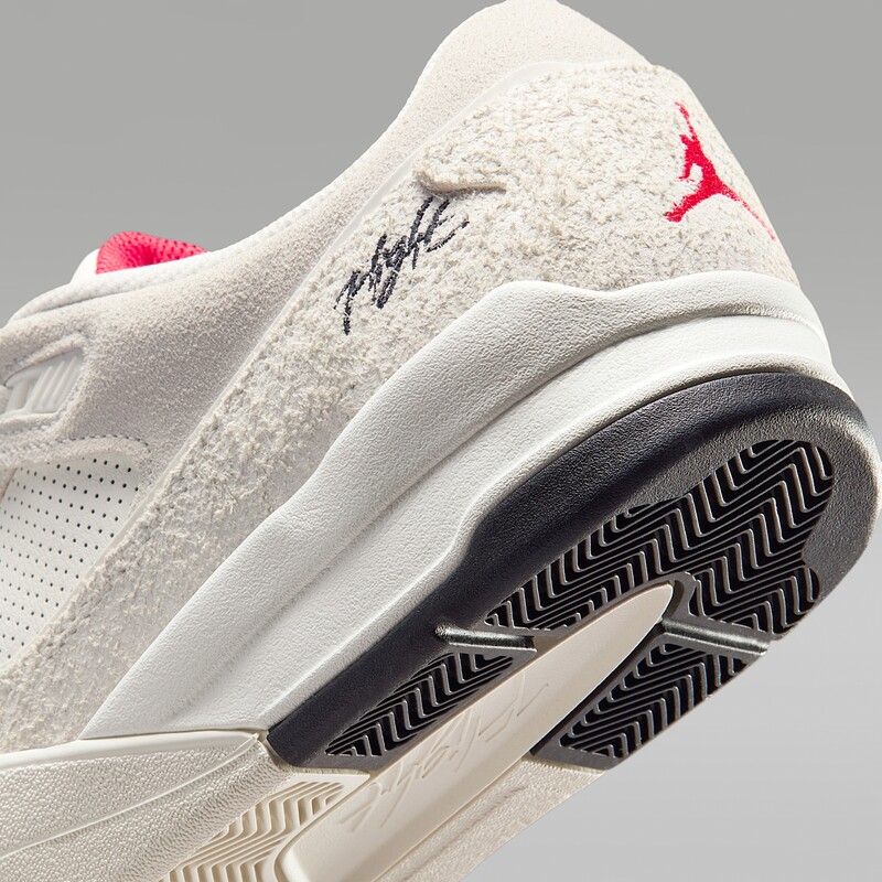 Jordan Flight Court "Sail" | IQ0304-133