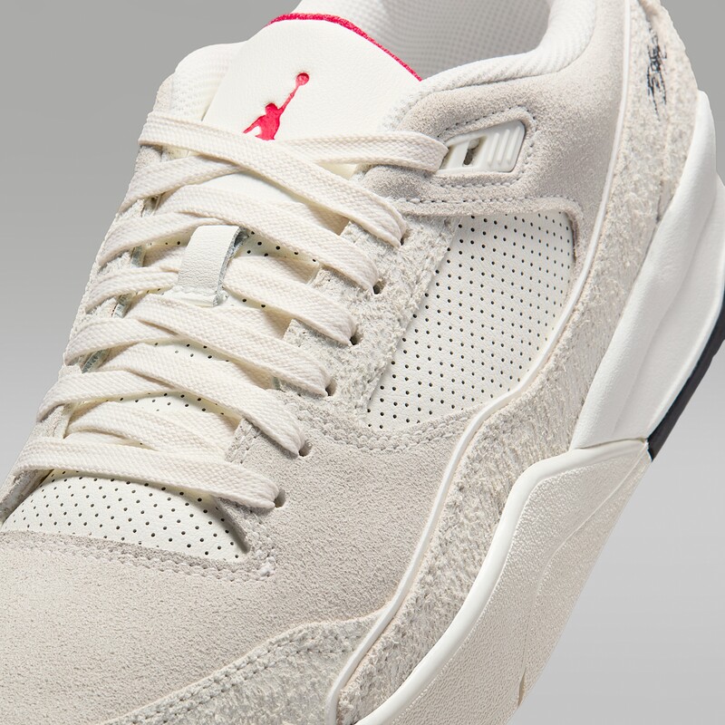 Jordan Flight Court "Sail" | IQ0304-133 Jordan Flight Court "Sail" | IQ0304-133