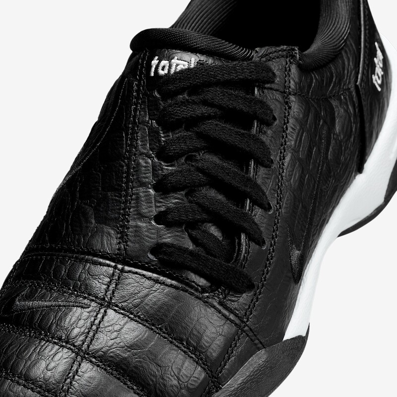 Nike Total 90 "Black/White" | IF3947-001 Nike Total 90 "Black/White" | IF3947-001