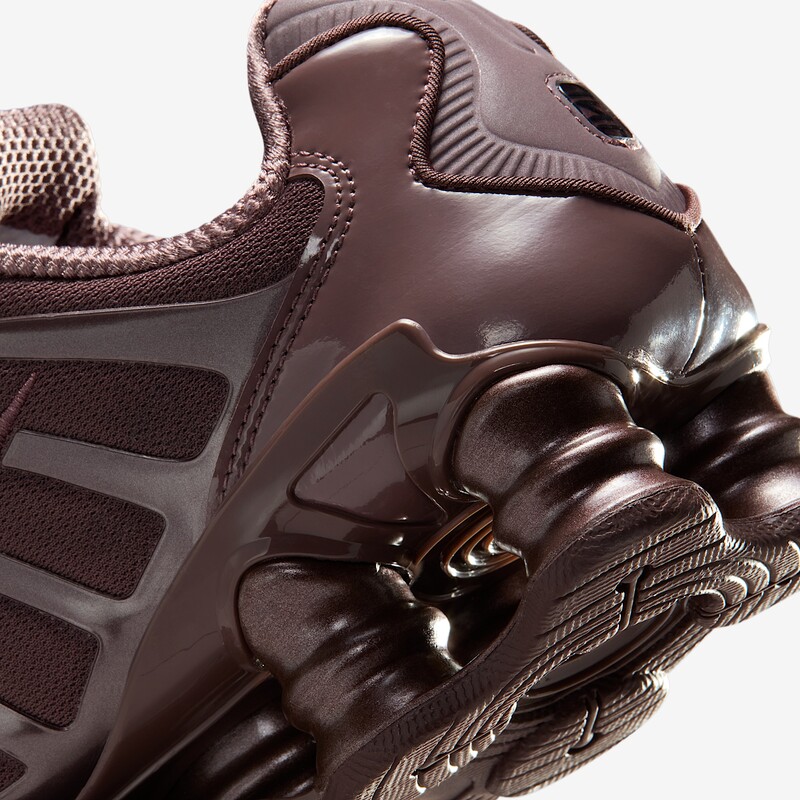 Nike Shox TL "Tattoo" | IB1087-500 Nike Shox TL "Tattoo" | IB1087-500