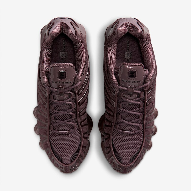 Nike Shox TL "Tattoo" | IB1087-500 Nike Shox TL "Tattoo" | IB1087-500