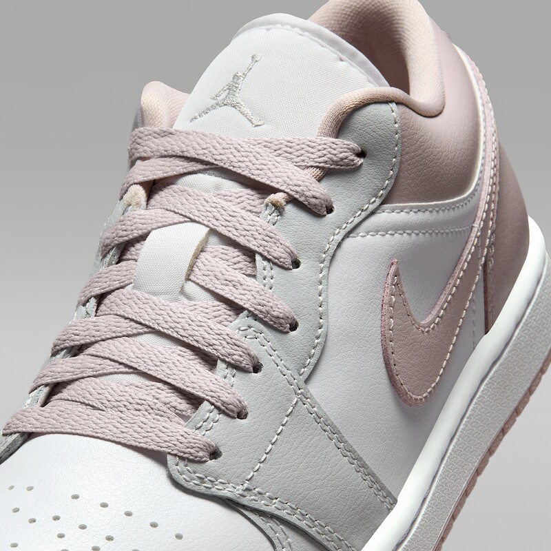 Air Jordan 1 Low "Particle Rose" | DC0774-606