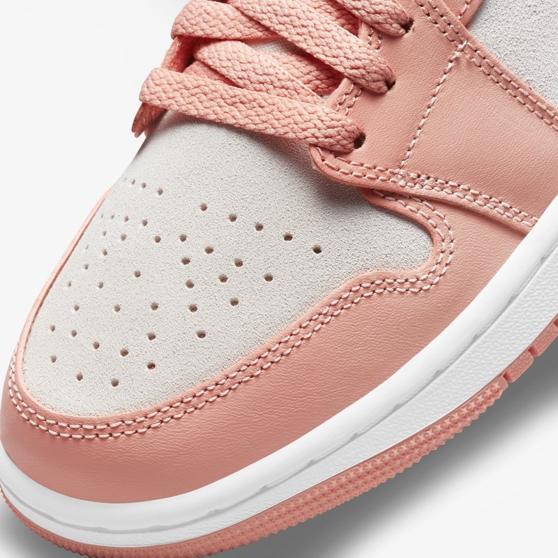 Air Jordan 1 Low Light Madder Root | DC0774-800
