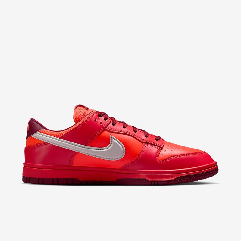 Nike Dunk Low GTX "Total Crimson" | HQ2053-800