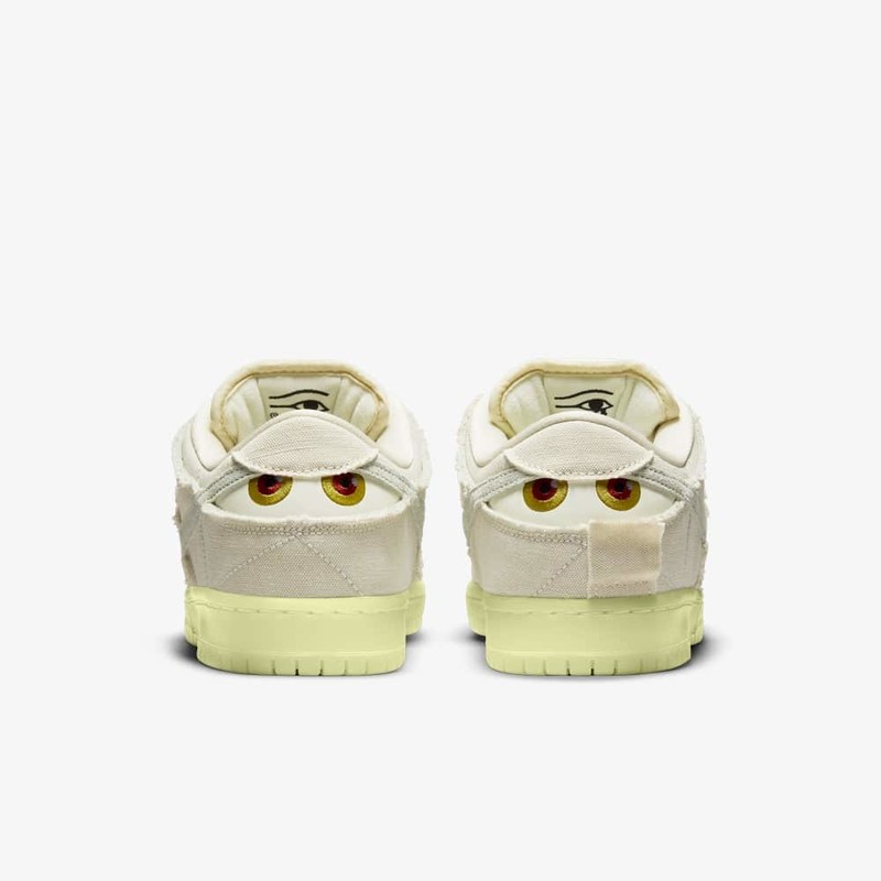 Nike SB Dunk Low Mummy | DM0774-111
