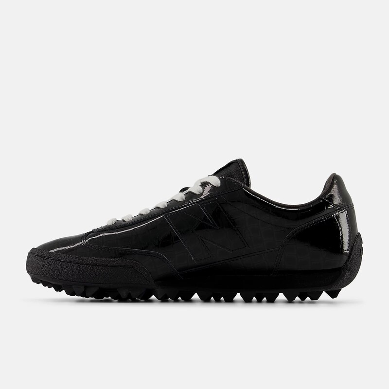 New Balance Gator Run "Black" | UGTR2SV