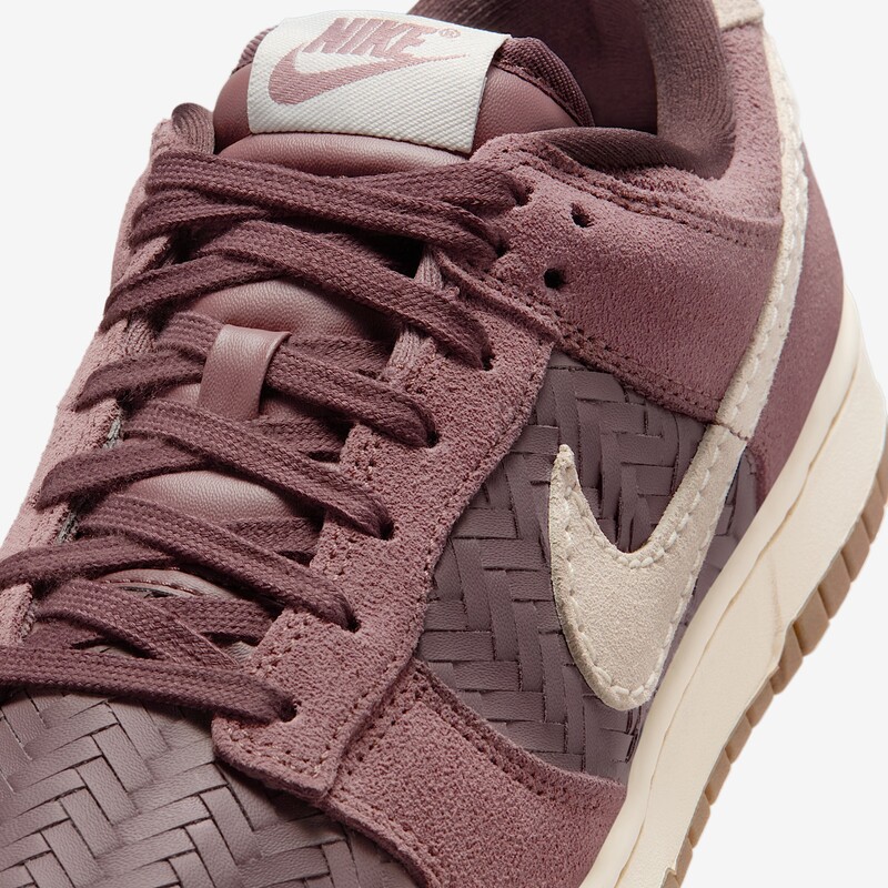 Nike Dunk Low "Woven Tattoo" | IB6161-500 Nike Dunk Low "Woven Tattoo" | IB6161-500