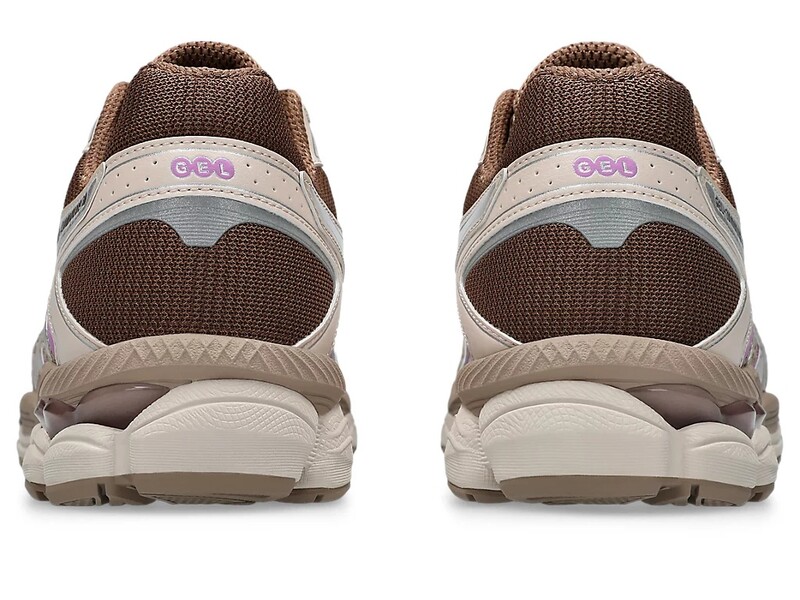 Asics Gel-Cumulus 16 "Brown" | 1203A733-200