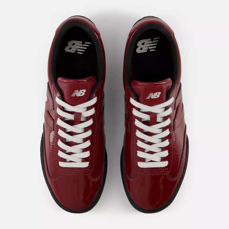 New Balance Gator Run "Shadow Red" | UGTR17G