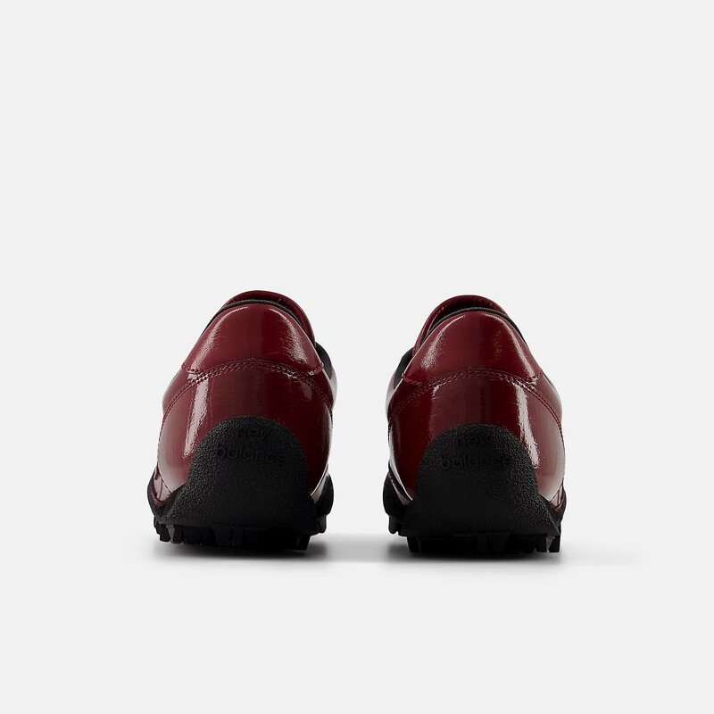 New Balance Gator Run "Shadow Red" | UGTR17G