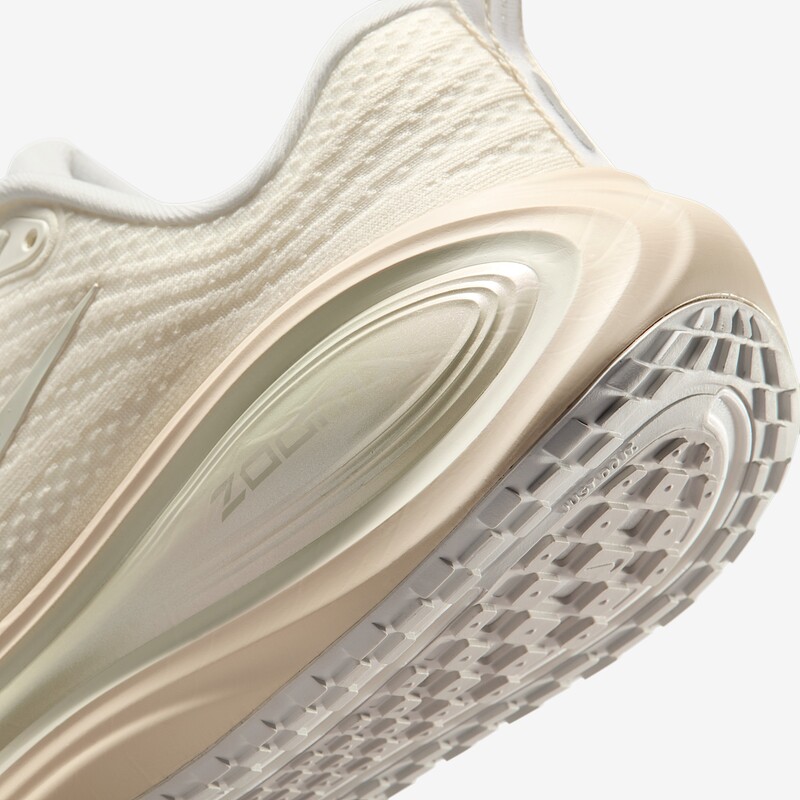 Nike Vomero Plus "Phantom" | IO9916-100