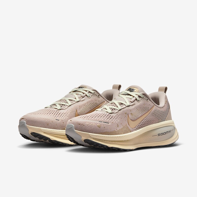 Nike Vomero 18 SE "Cream" | IF4463-200