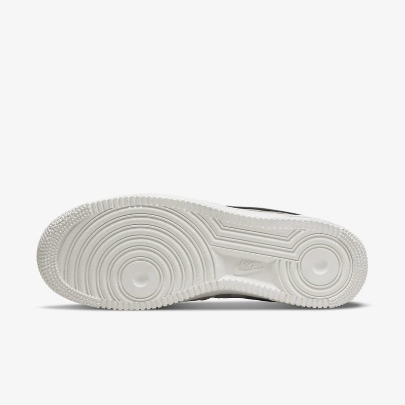 LeBron James x Nike Air Force 1 Strive For Greatness | DC8877-200