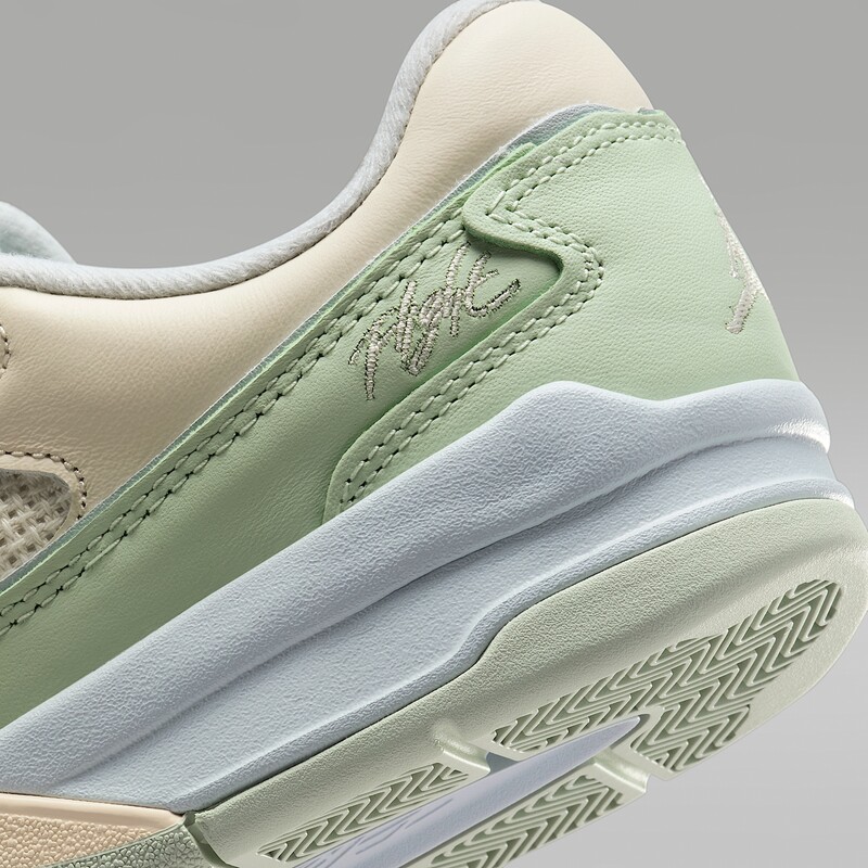 Jordan Flight Court "Aura" | FZ9854-107